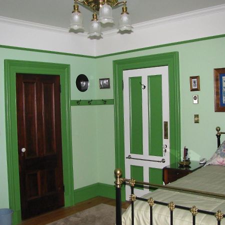 Gower Manor Historic Bed & Breakfast เซนต์จอห์น ภายนอก รูปภาพ