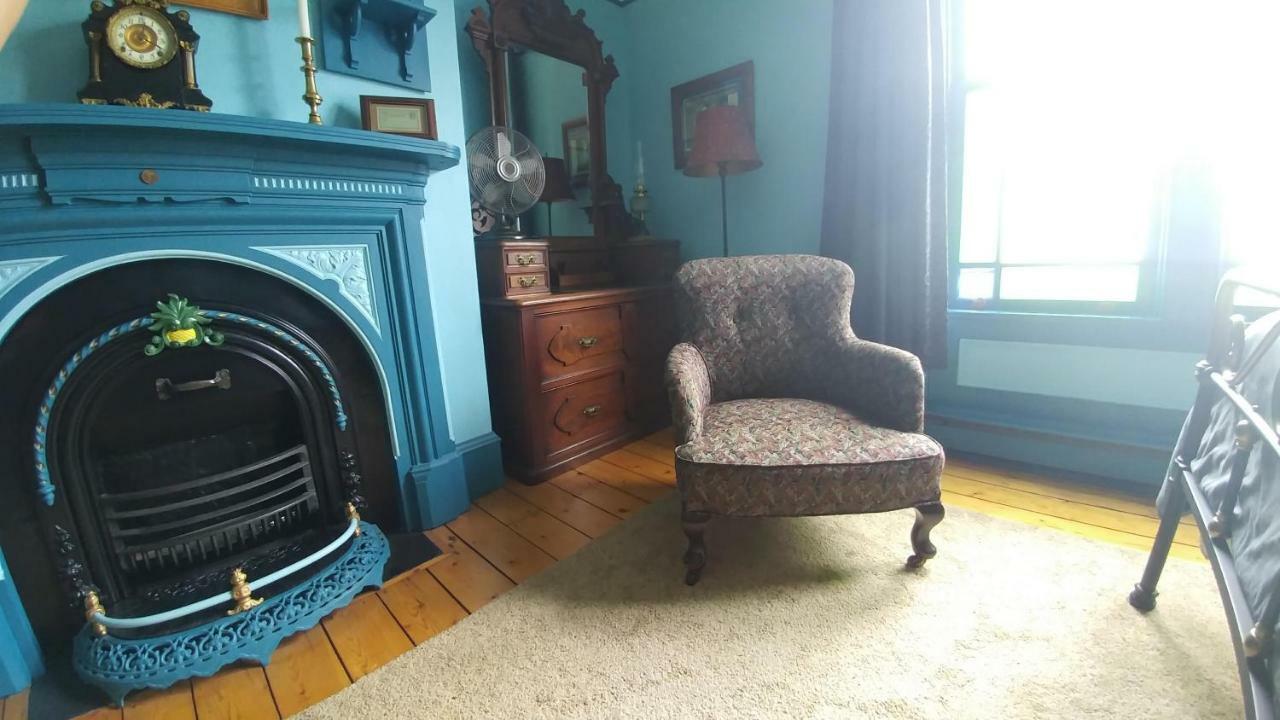 Gower Manor Historic Bed & Breakfast เซนต์จอห์น ภายนอก รูปภาพ